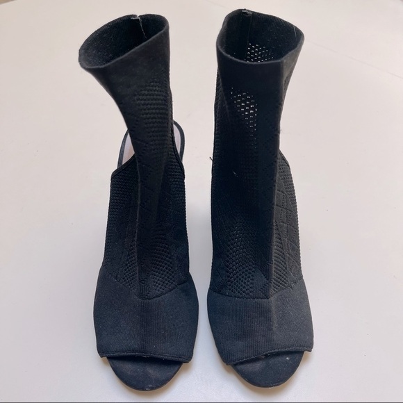 💜🤑 PRIMARK Kitty Cutout Heeled Bootie Size 5 - Picture 4 of 9